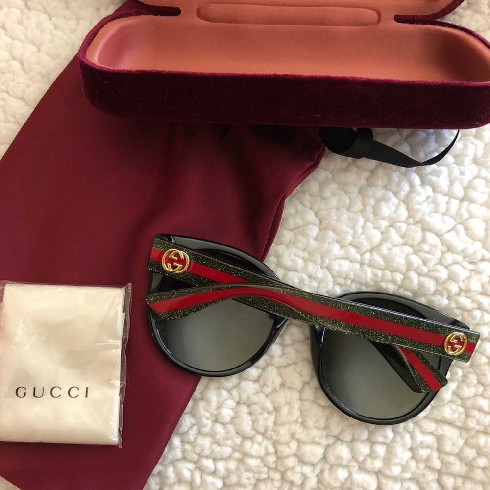 Authentic Gucci Round Cat Eye Framed Sunglasses